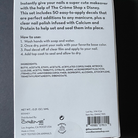 💅🏽 The Crème Shop x Disney holiday nail decals & clear polish. - Picture 5 of 5